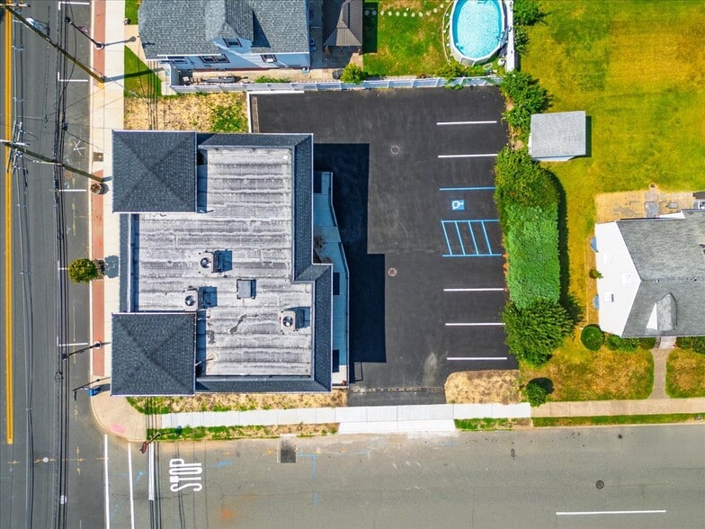 More Photos Of 1108 McBride Ave, Woodland Park Apartments For Sale