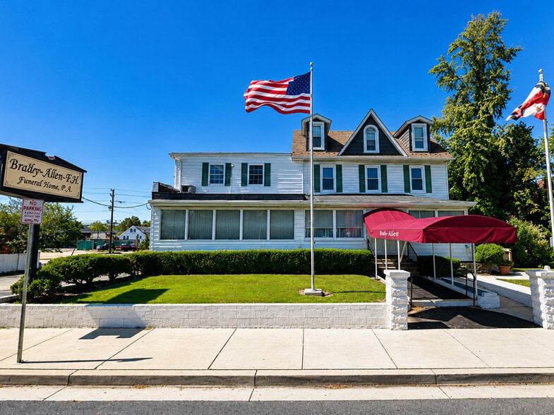 Primary Photo Of 2134 Willow Spring Rd, Dundalk Funeral Home For Sale