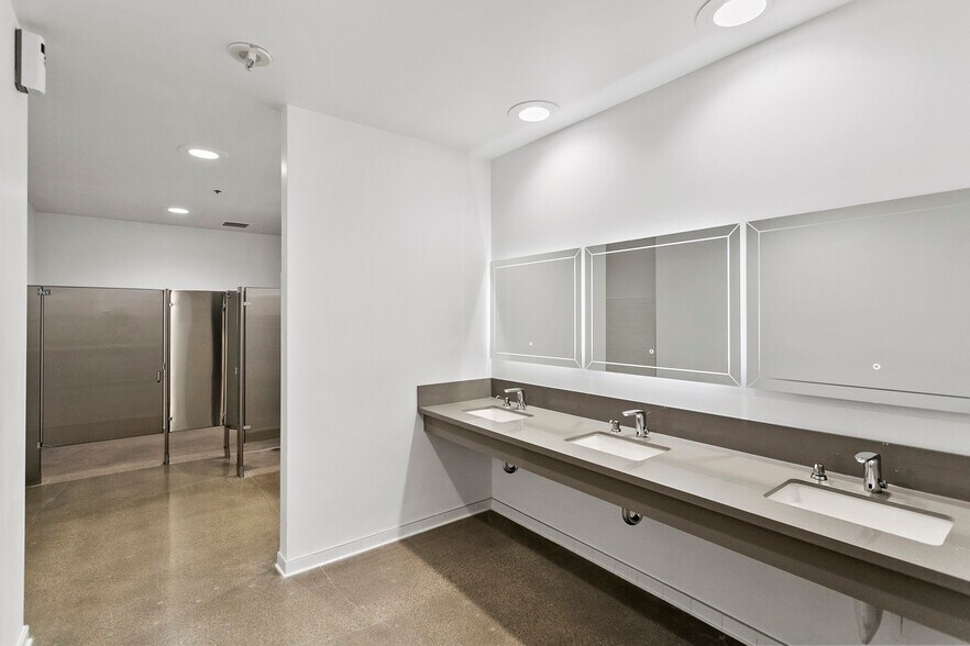 More Photos Of 7700 Irvine Center Dr, Irvine Office For Lease