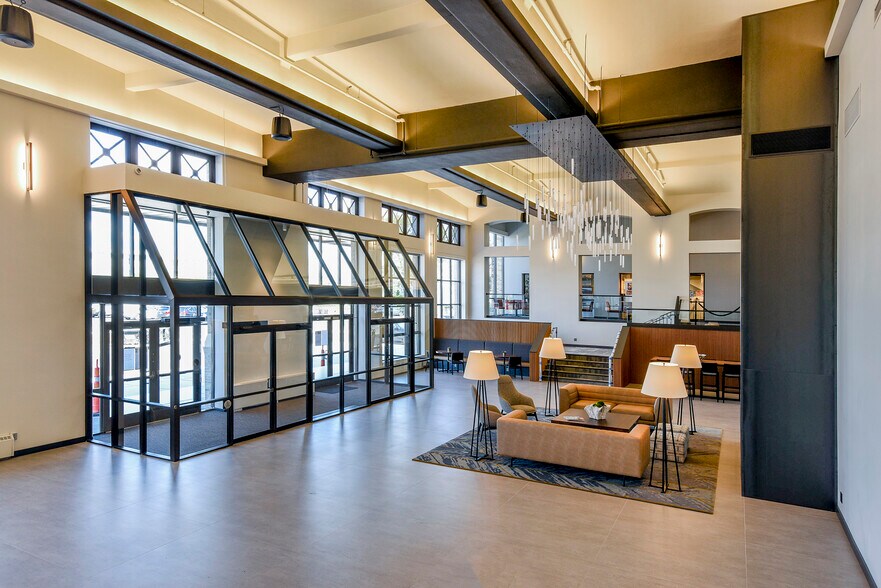 More Photos Of 275 Market St, Minneapolis Office For Lease