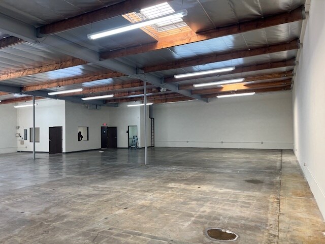 More Photos Of 12343-12357 Rush St, South El Monte Warehouse For Lease