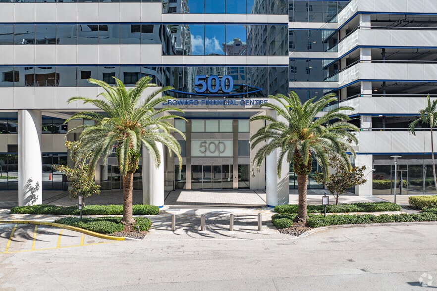 More Photos Of 500 E Broward Blvd, Fort Lauderdale Office For Lease