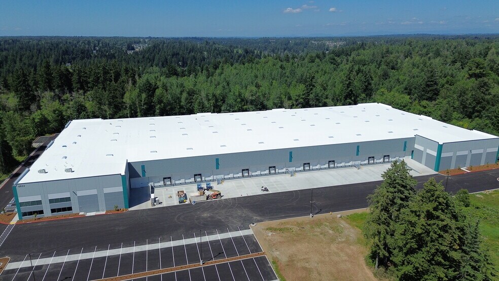More Photos Of 6933 176th St E, Puyallup Distribution For Lease