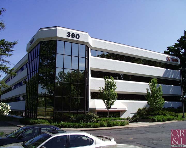 Primary Photo Of 360 Bloomfield Ave, Windsor Office For Lease