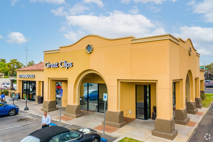 More Photos Of 2241-2277 N Green Valley Pky, Henderson Unknown For Lease