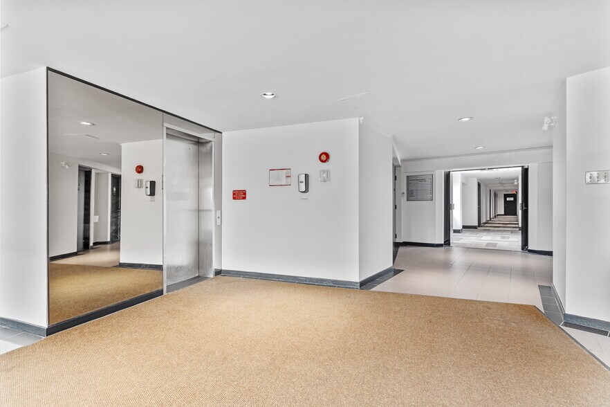 More Photos Of 99 Kakulu Rd, Ottawa Medical For Lease