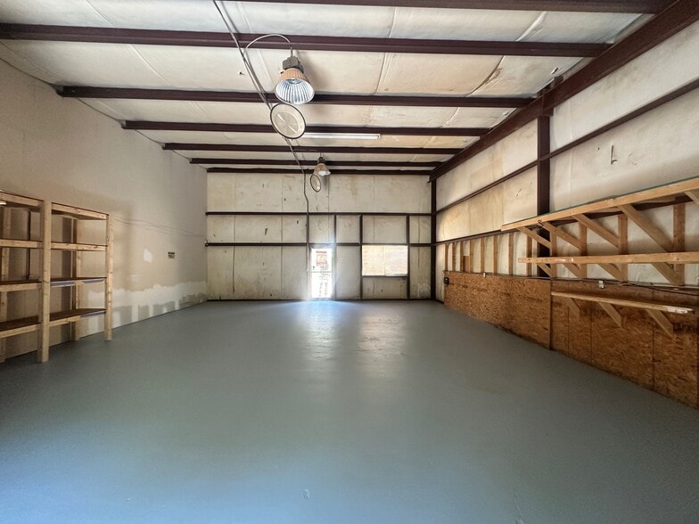 More Photos Of 1847 Canton Hwy, Cumming Distribution For Lease