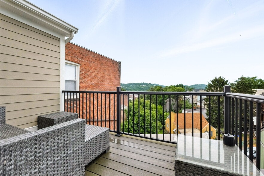 More Photos Of 3105 Brereton St, Pittsburgh Storefront Retail Residential For Sale