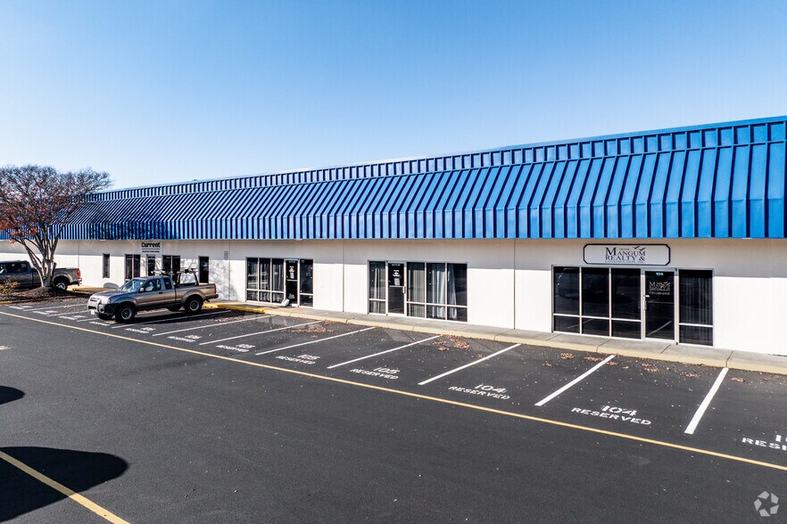 Primary Photo Of 1224 Executive Blvd, Chesapeake Flex For Sale