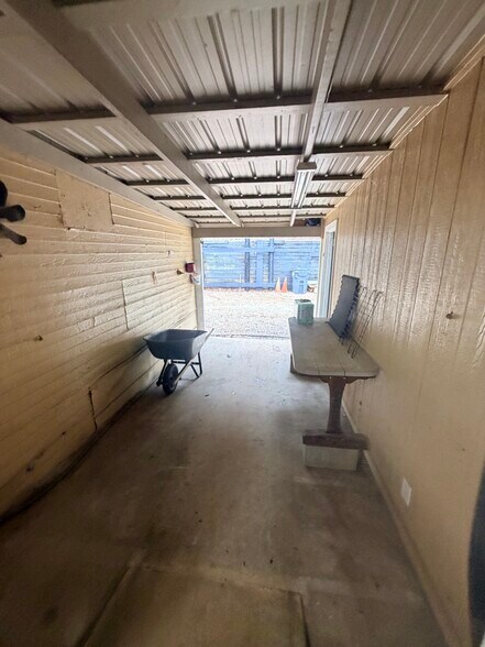 More Photos Of 0 Georgia 124, Jefferson Warehouse For Sale
