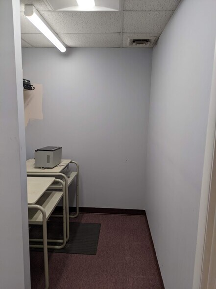 More Photos Of 8441 Belair Rd, Nottingham Medical For Lease