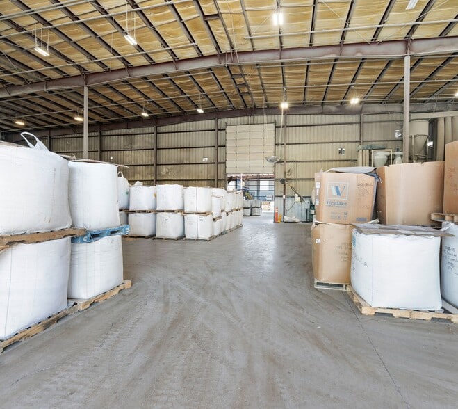 More Photos Of 291 Commercial Pky, Molalla Industrial For Sale