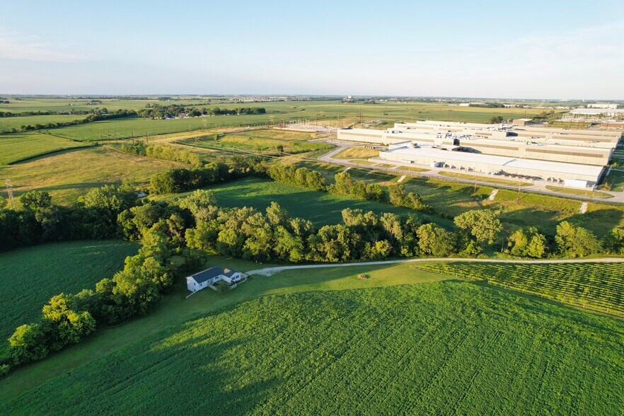 More Photos Of 5096 NE 62nd Ave, Altoona Land For Sale