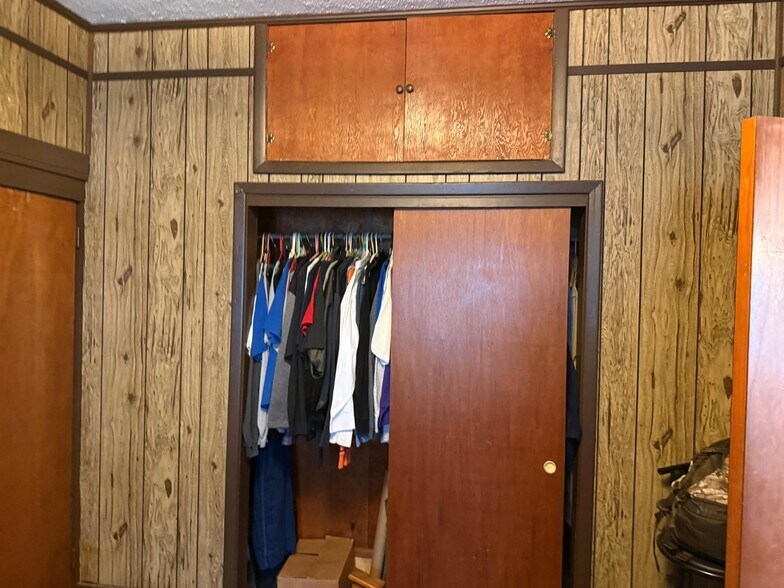 More Photos Of 109 S Florida Blanca St, Pensacola Multifamily For Sale