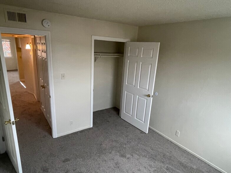 More Photos Of 2643 Furmint Way, Rancho Cordova Apartments For Sale
