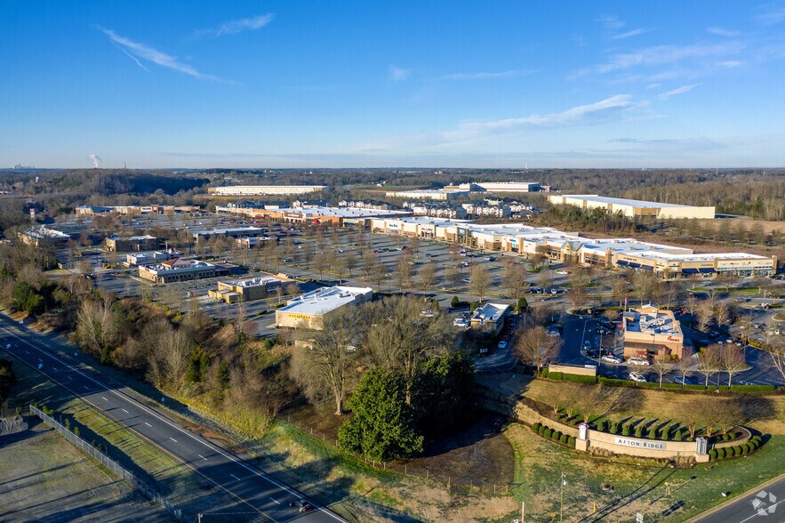 More Photos Of 6110-6130 Bayfield Pky, Concord Unknown For Lease