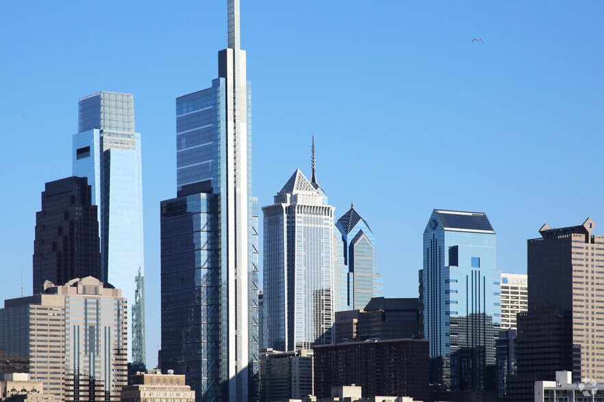 More Photos Of 1735 Market St, Philadelphia Office For Lease