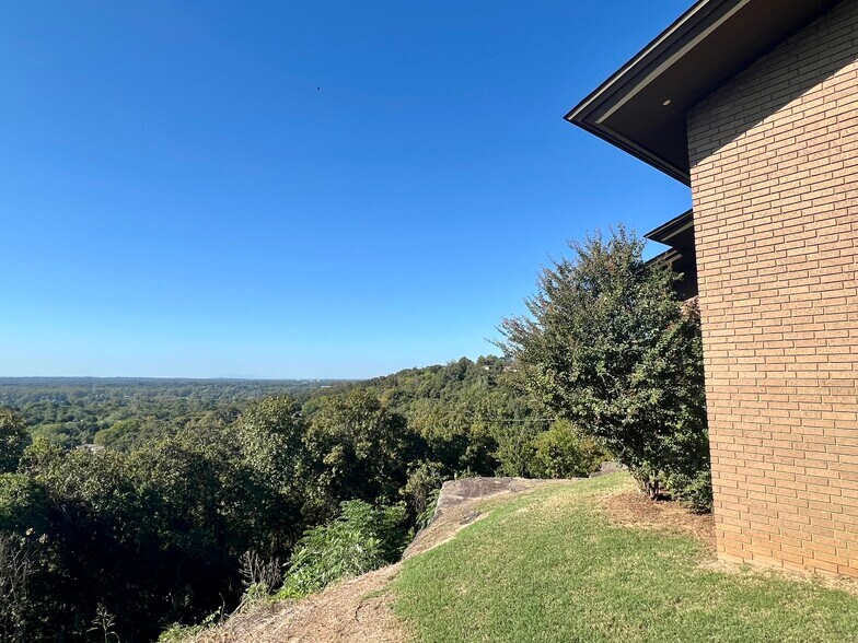 More Photos Of 617 Fayetteville Rd, Van Buren Healthcare For Lease