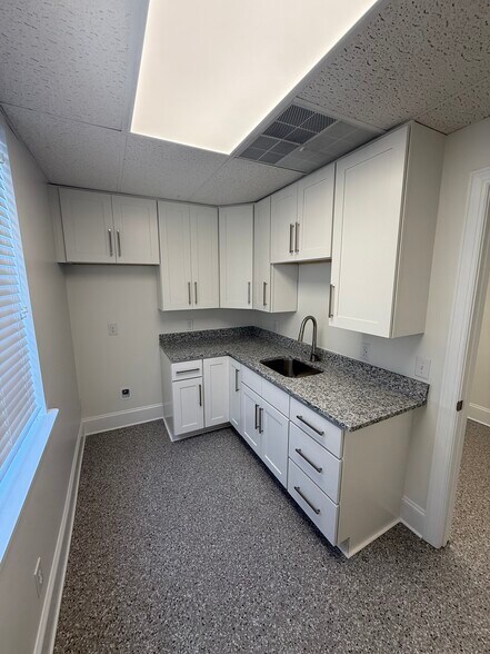 More Photos Of 116 S Providence St, Waxhaw Office For Lease