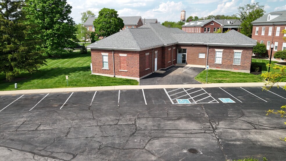 More Photos Of 5635 Lawton East Drive loop, Indianapolis General Retail For Sale