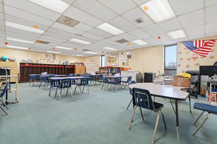 More Photos Of 221 E 12th Ave, Homestead Schools For Lease