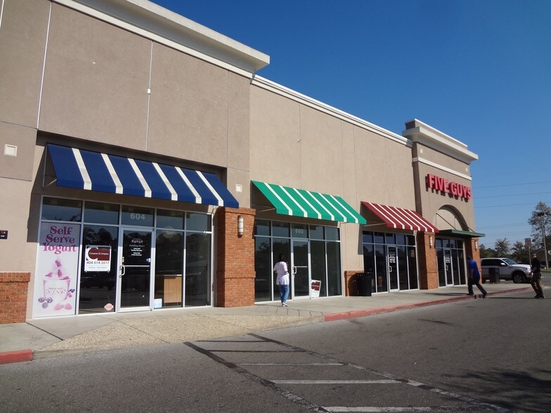 More Photos Of US 84 Hwy @ John Odom Rd, Dothan Unknown For Lease