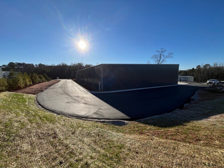 More Photos Of 140 Jeffrey way, Youngsville Warehouse For Lease