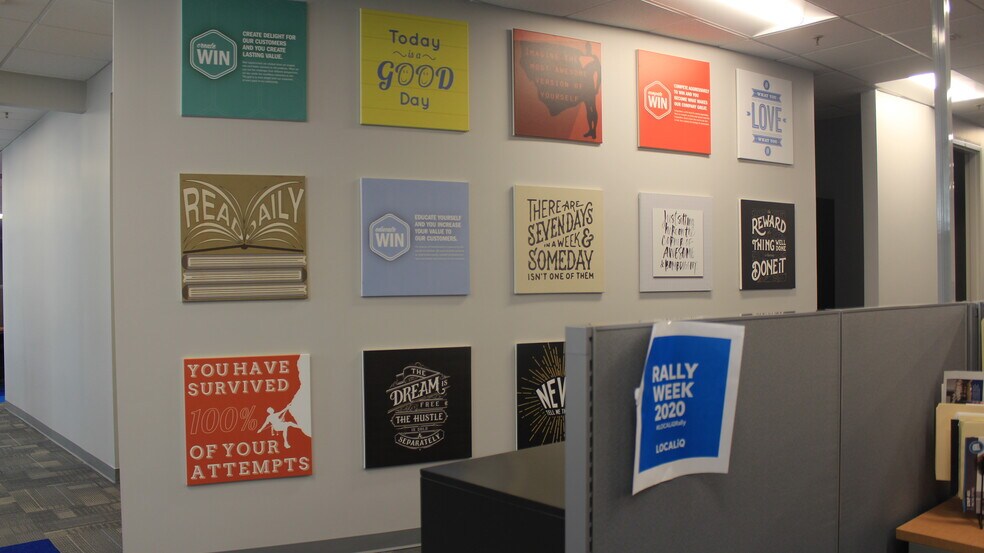 More Photos Of 1 Independent Dr, Jacksonville Office For Lease