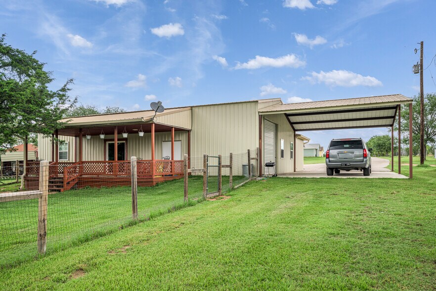 More Photos Of 305 O Malley Rd, Brenham Land For Sale