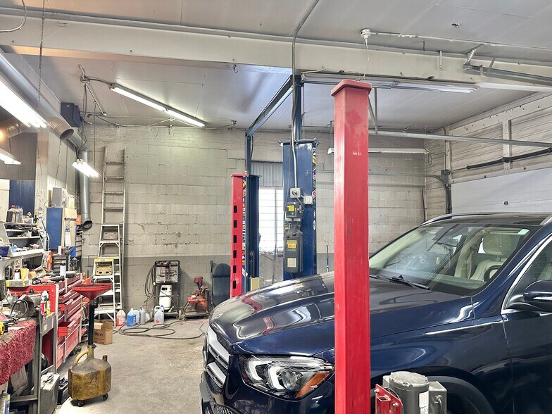 More Photos Of 1401 SE Broadway Ave, Albert Lea Specialty For Sale