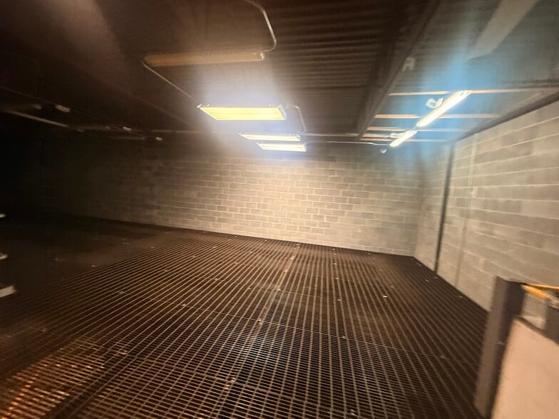 More Photos Of 230 Marion Ave, Linden Research And Development For Sale