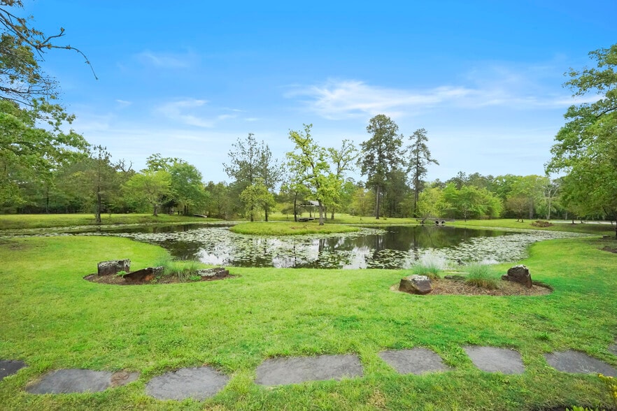 More Photos Of 25566 Bradbury Dr, Hockley Winery Vineyard For Sale