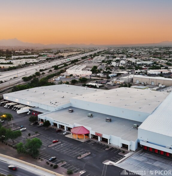 More Photos Of 2020 W Prince Rd, Tucson Distribution For Lease