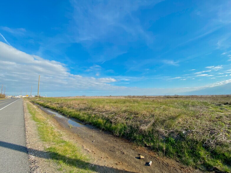 More Photos Of TBD Gulf Beach, Cameron Land For Sale