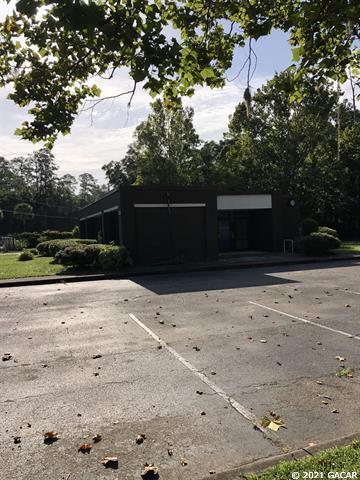 More Photos Of 2725 SE Hawthorne Rd, Gainesville Funeral Home For Sale