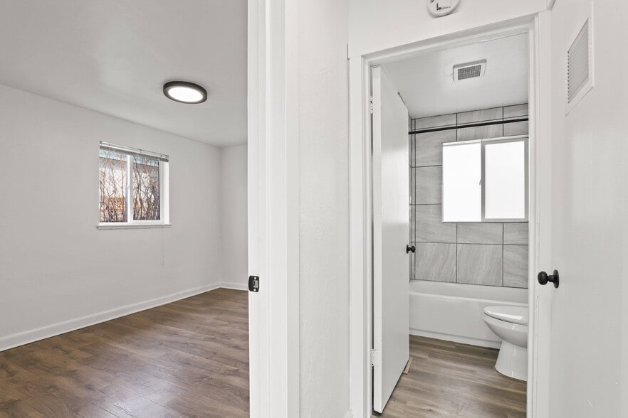 More Photos Of 5851 W 30th Ave, Wheat Ridge Apartments For Sale