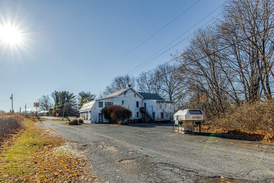 More Photos Of 830 Flory Mill Rd, Lancaster Light Manufacturing For Sale