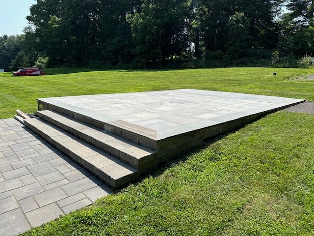 More Photos Of 454 Main St, Durham Freestanding For Sale