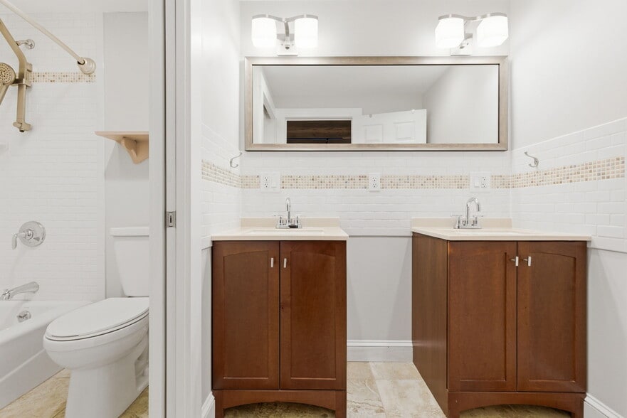 More Photos Of 112 Fulton St, Boston Multifamily For Sale