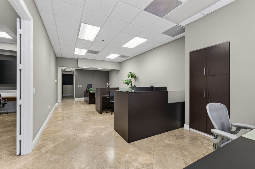 More Photos Of 2151 S Alternate A1A Hwy, Jupiter Medical For Sale