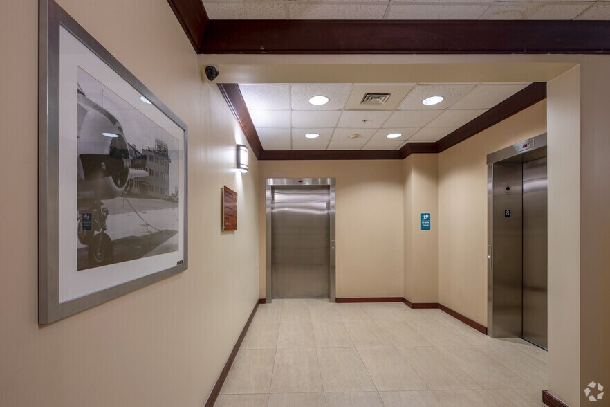 More Photos Of 12 SE 7th St, Fort Lauderdale Office For Lease