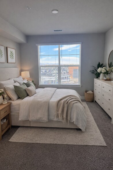 More Photos Of 595 W Amherst Ave, Englewood Apartments For Sale