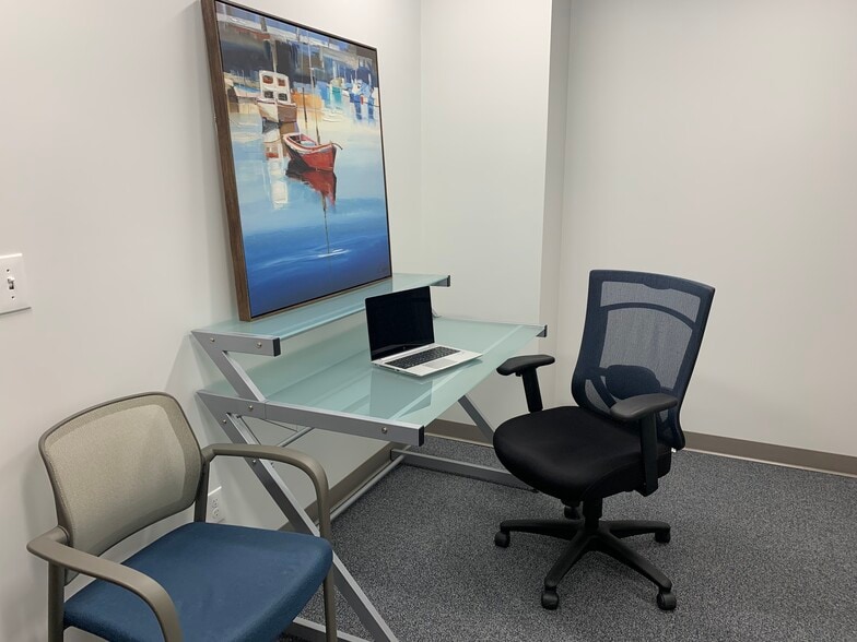More Photos Of 3 Cherry St, Newburyport Medical For Lease