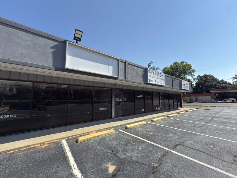 More Photos Of 6100 W Fairfield Dr, Pensacola Unknown For Lease