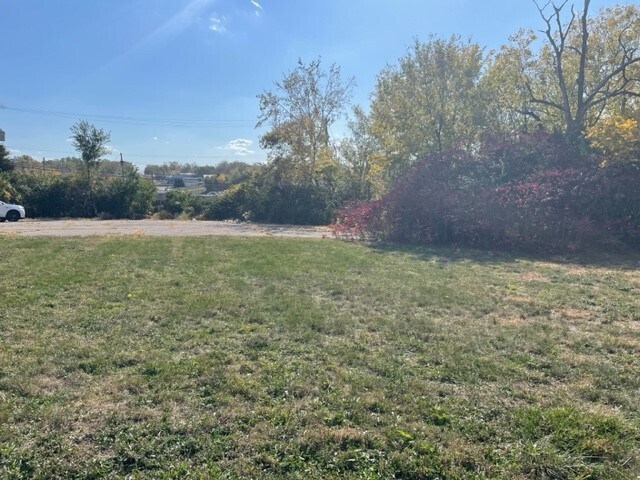 More Photos Of 10928 Hillcrest Rd, Kansas City Land For Sale