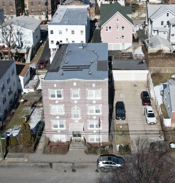 More Photos Of 53 Chase Ave, Yonkers Apartments For Sale