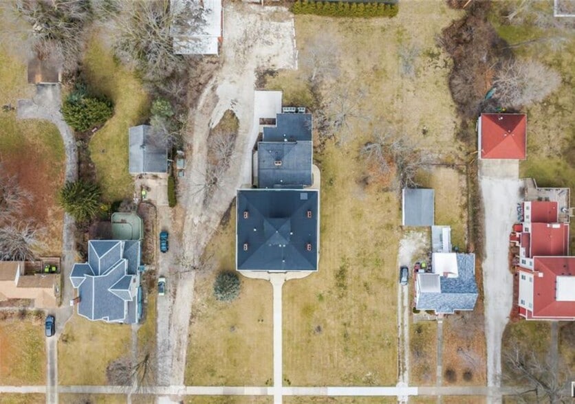 More Photos Of 876 W State St, Jacksonville Hospitality For Sale