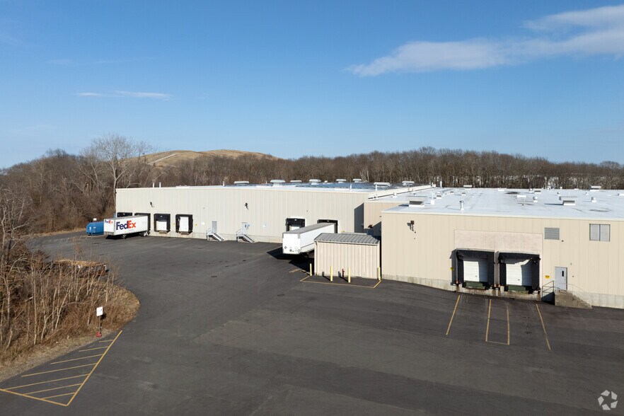 More Photos Of 600 Airport Rd, Fall River Manufacturing For Lease