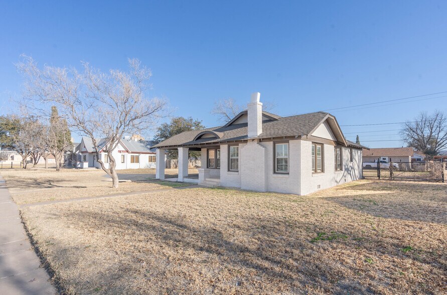 More Photos Of 1107 W Illinois Ave, Midland Office For Lease