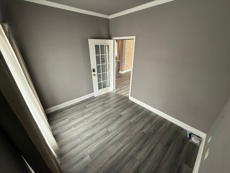 More Photos Of 2290 Foxon Rd, North Branford Storefront Retail Office For Lease